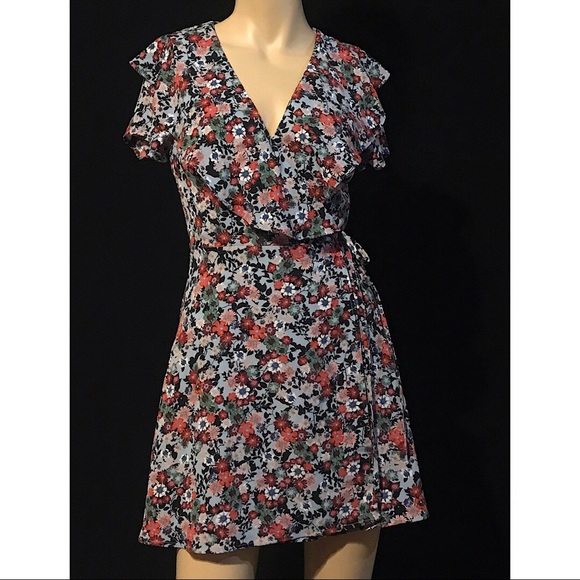 Topshop Floral Frill Wrap Dress Size 4 NWT RTL $90 - Picture 3 of 7